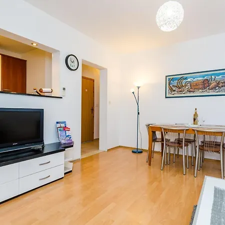 Apartment Antej *